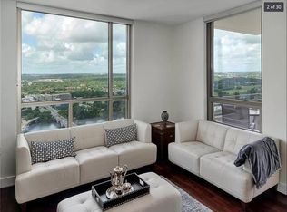 300 Bowie St APT 2803, Austin, TX 78703