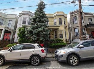 5 Shippen St, Weehawken, NJ 07086