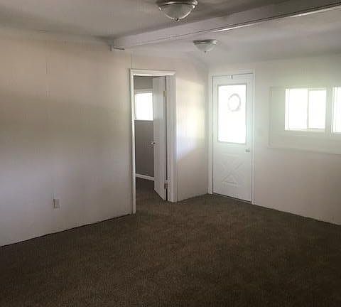 5th image of 186 S 1st St