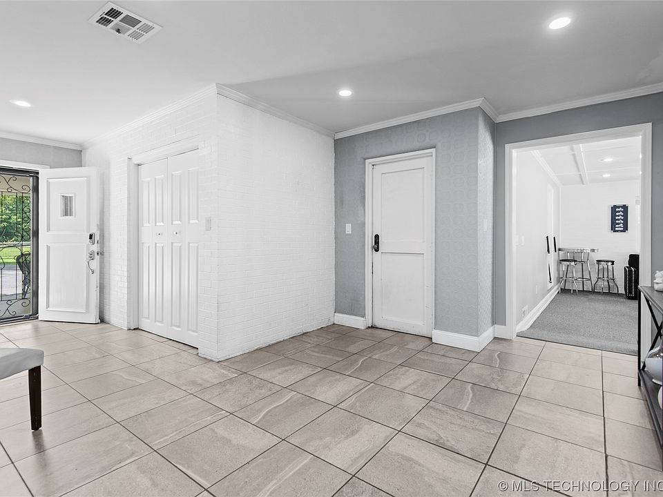 2100 E Tuxedo Blvd, Bartlesville, OK 74006 Zillow