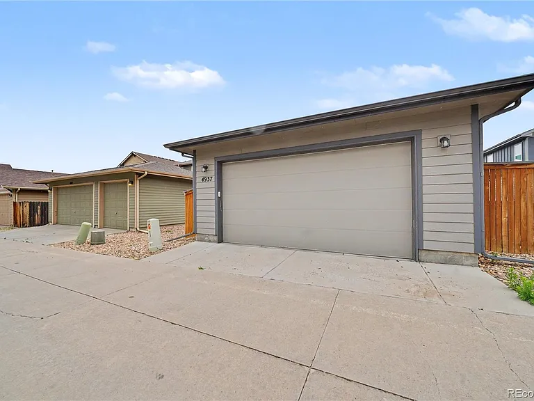 4937 S Addison Way — Photo 32