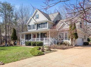 2268 Mountain Dr, McGaheysville, VA 22840