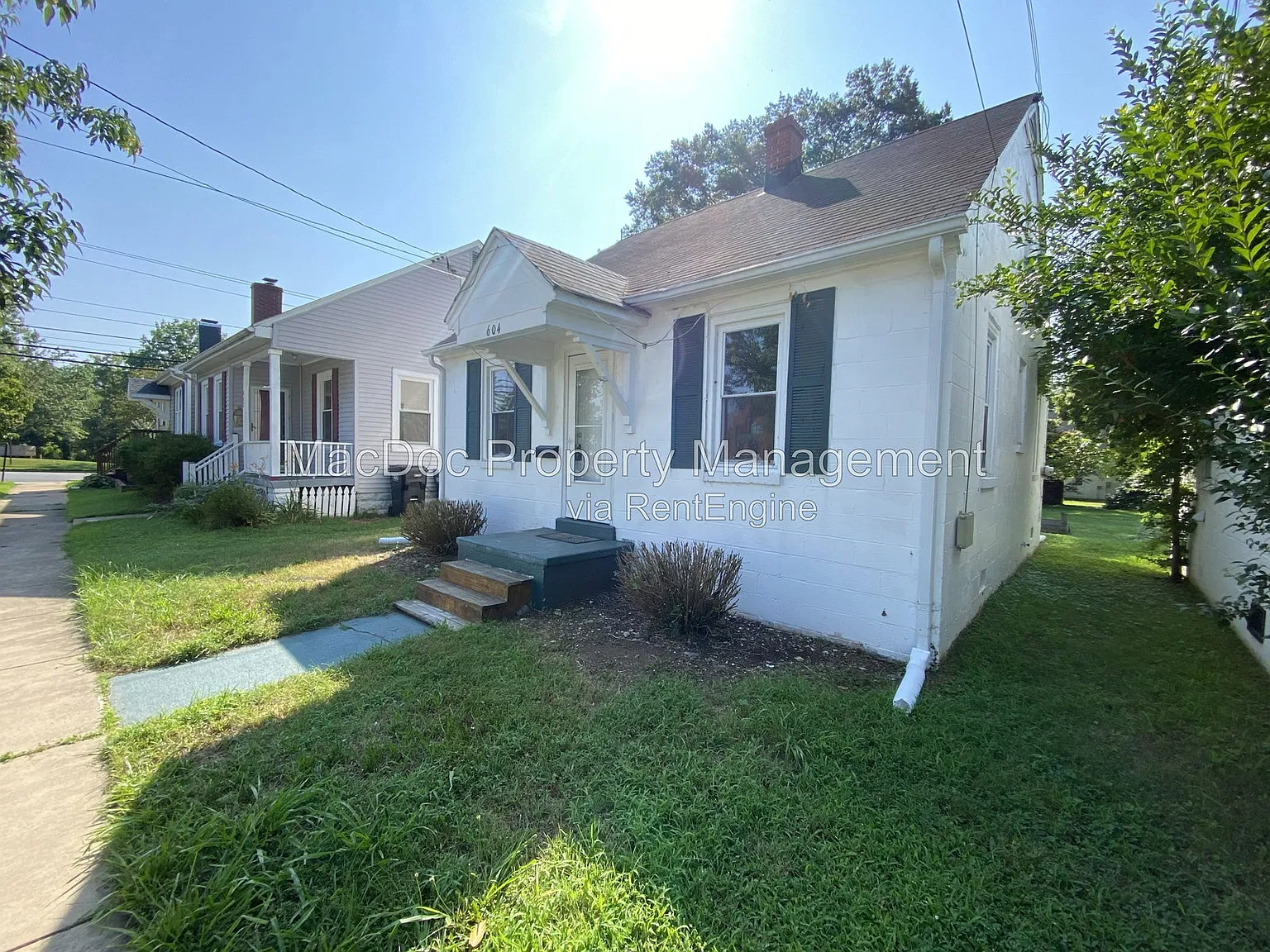 2 bed, 1.0 bath, 873 sqft, $1,695 — Photo 2