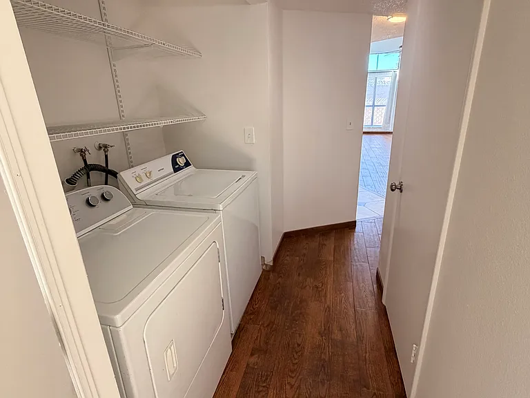 6665 Gatehouse Ln — Photo 31