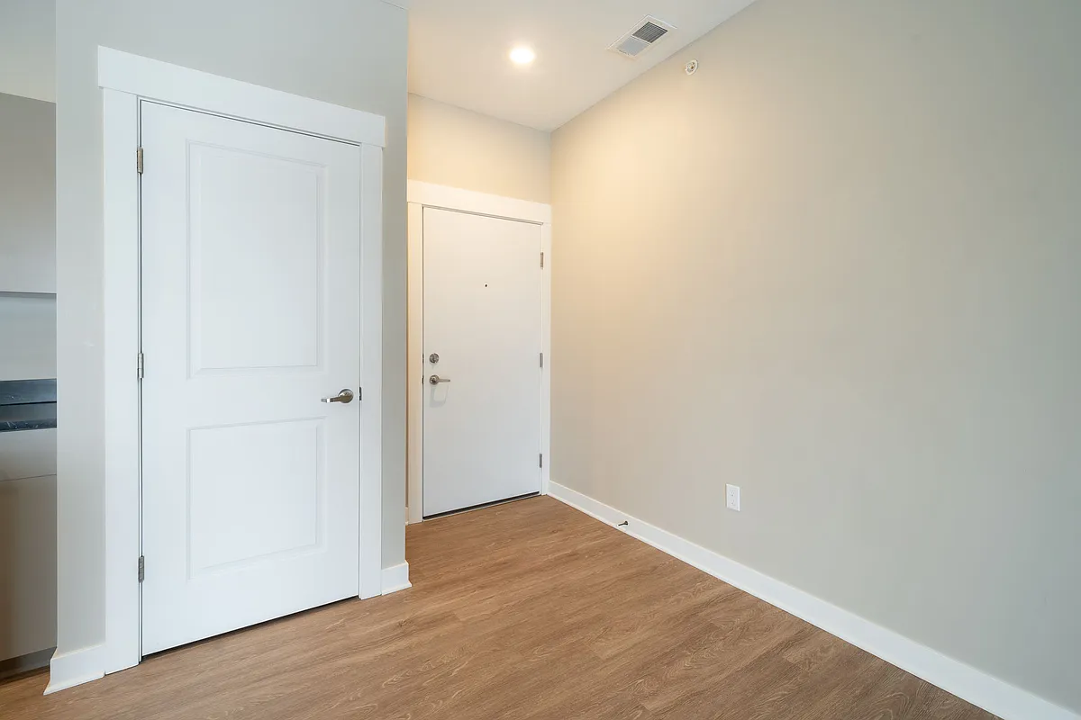 Floor plan 301