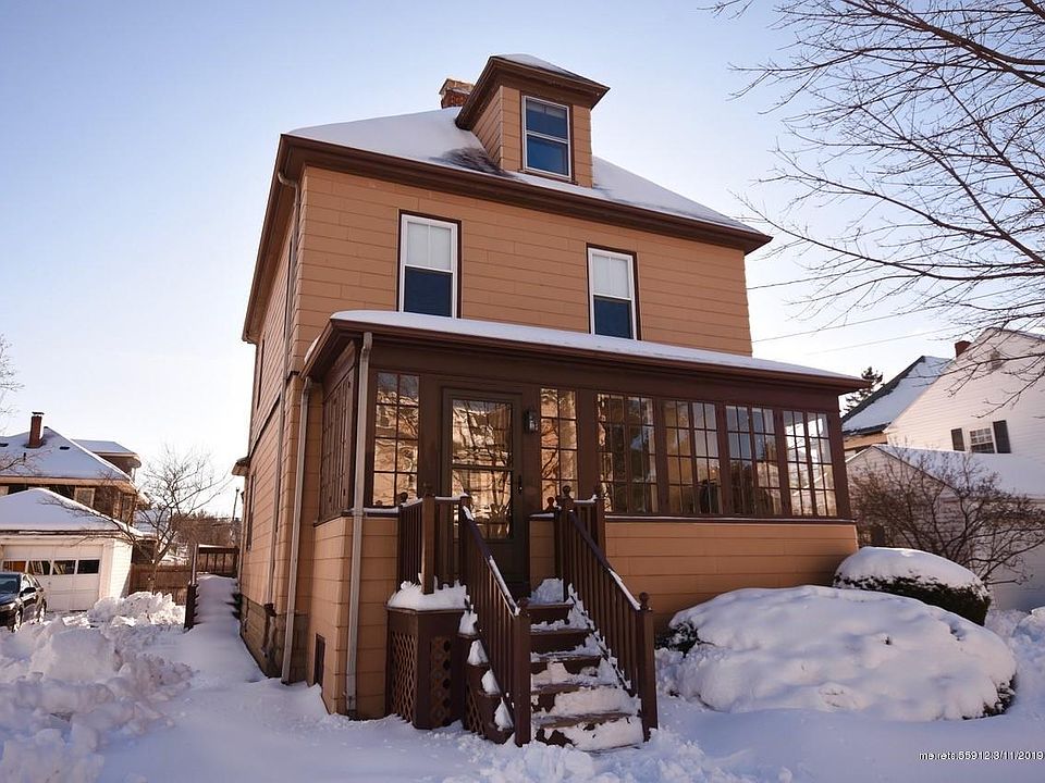2nd image of 21 Runnells St