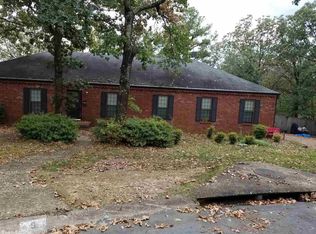 9 Kings Mountain Ct, Little Rock, AR 72211