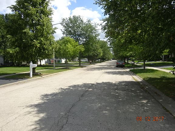 5th image of 4512 Willowbend Dr