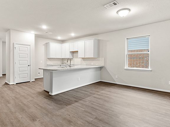 Fabulous open kitchen