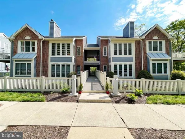 2700 Summerview Way APT 101, Annapolis, MD 21401