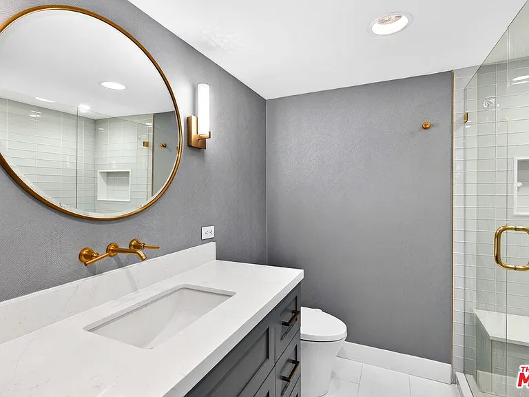 10535 Wilshire Blvd #411 — Photo 14