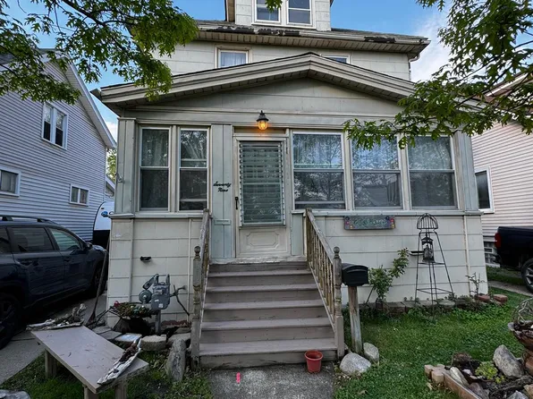 79 Maple St, River Rouge, MI 48218