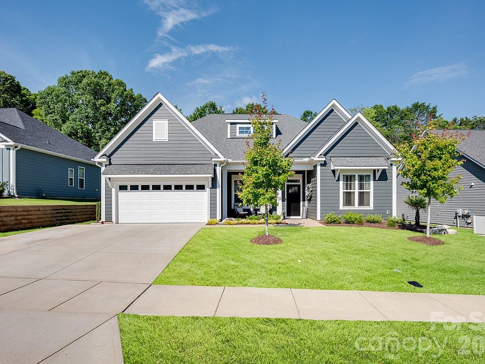 1st image of 175 Wescot Dr NW