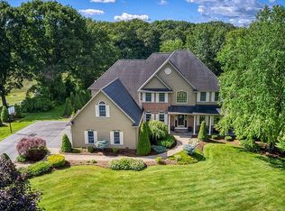 1600 S Ivy Trl, Baldwinsville, NY 13027