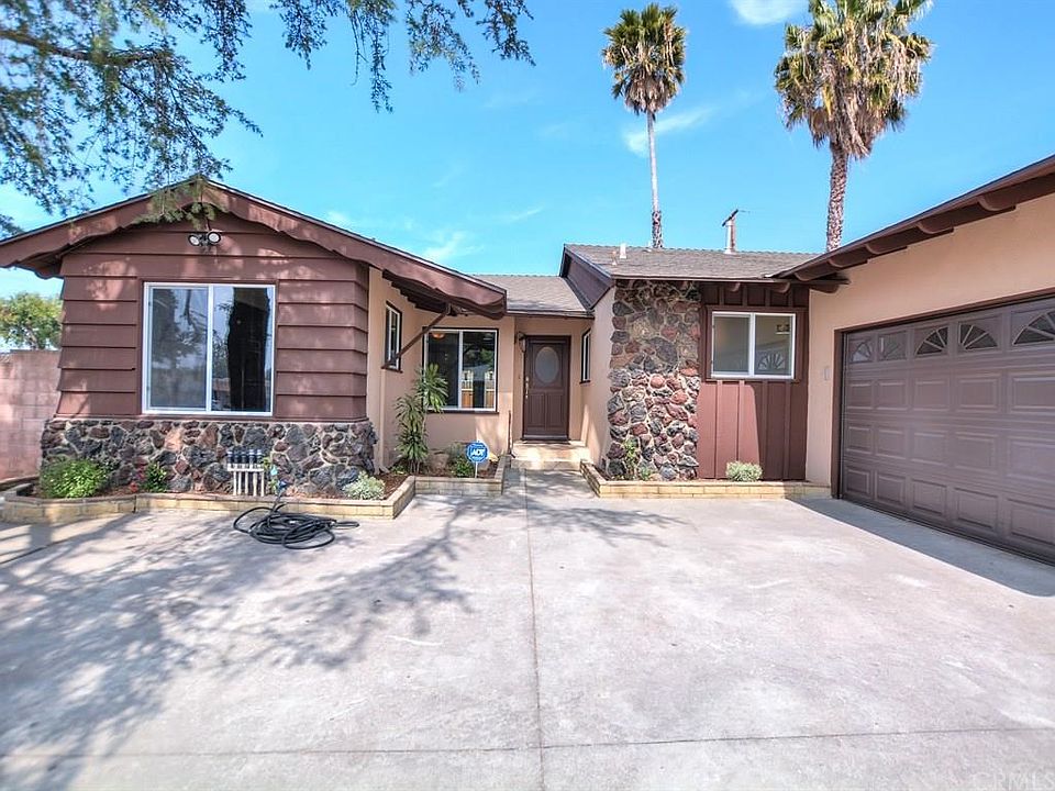1st image of 1533 N Gardenia Ct