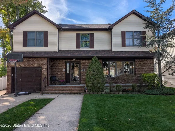 112 Corbin Ave, Staten Island, NY 10308
