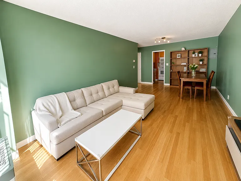 70 Park St #43 — Photo 7