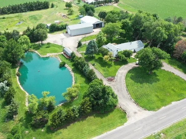 351 SE 20th Rd, Great Bend, KS 67530