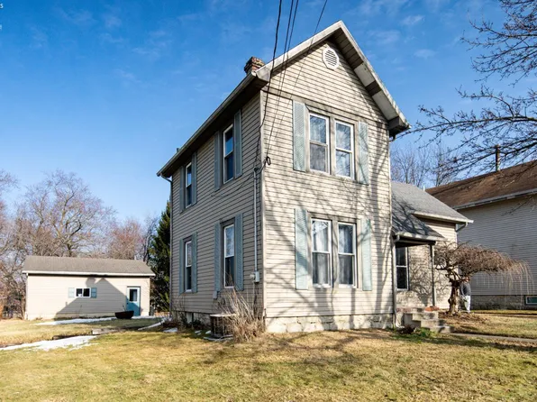 132 Hamilton St, Bellevue, OH 44811