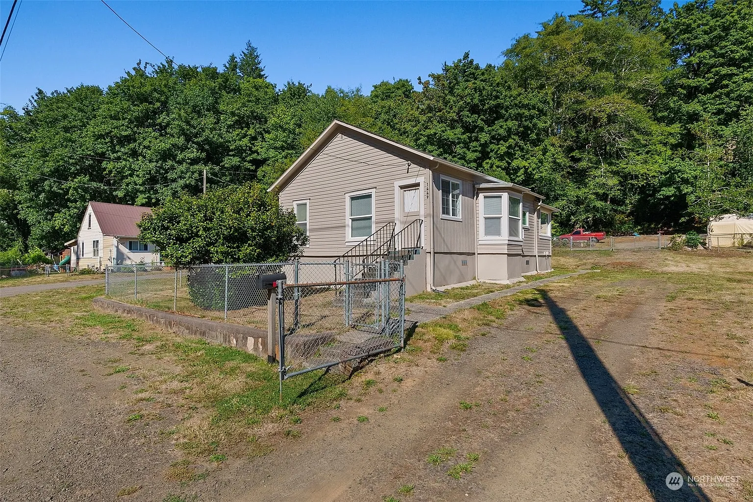 1449 Larch Street photo 1