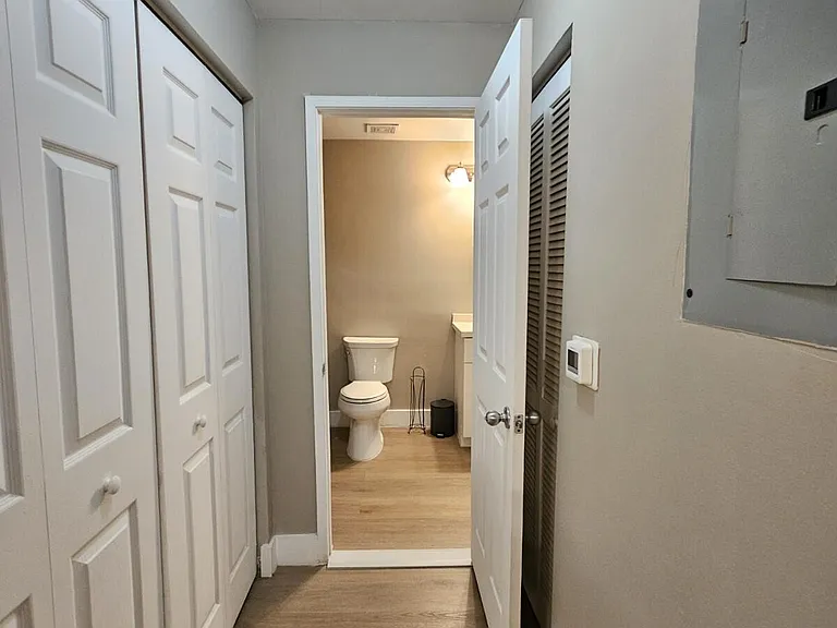 780 Sapodilla Ave #105 — Photo 8