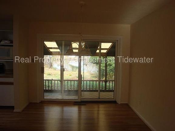 4th image of 5440 Sandpiper Ln