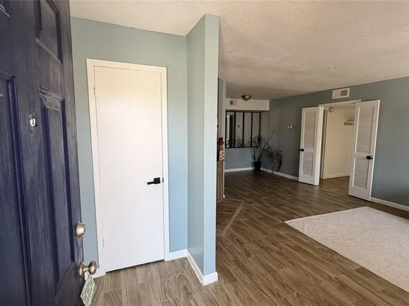 6200 W Tidwell Rd, Houston, TX
