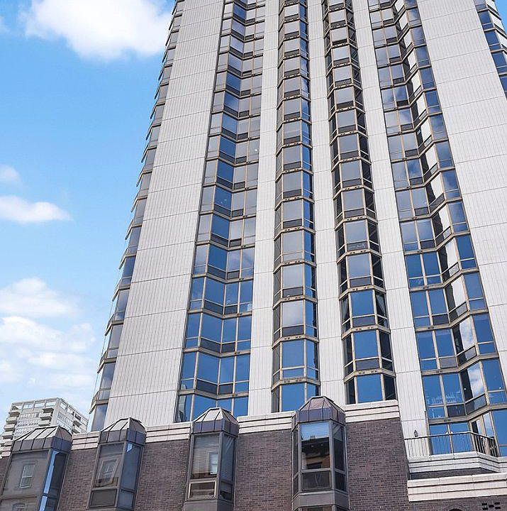 1st image of 2018-2032 Walnut St #7M