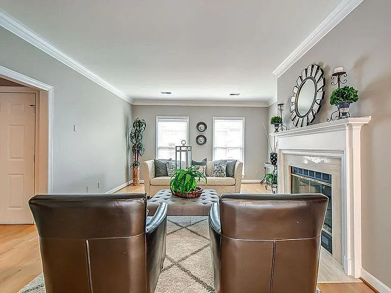 3051 Woodlawn Dr — Photo 21