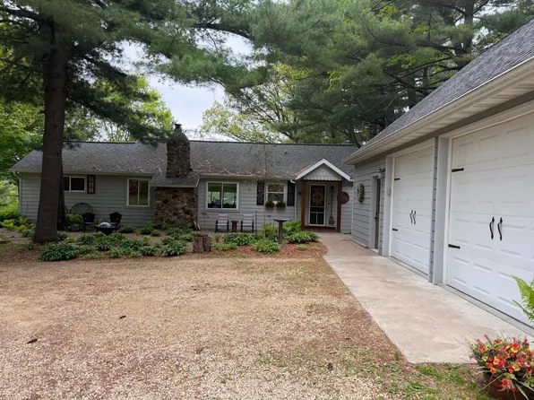 N467 297th St, Eau Galle, WI 54737