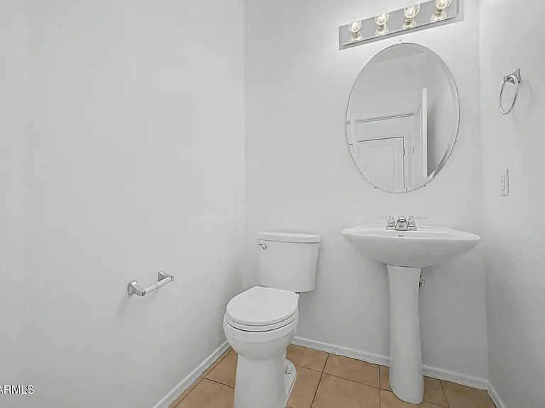 8777 W Dahlia Dr — Photo 14