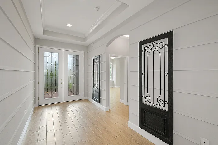 202 Messina Pl — Photo 2