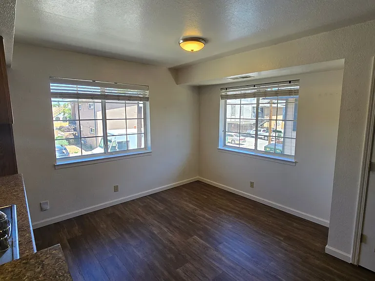239 Cheney Street — Photo 12