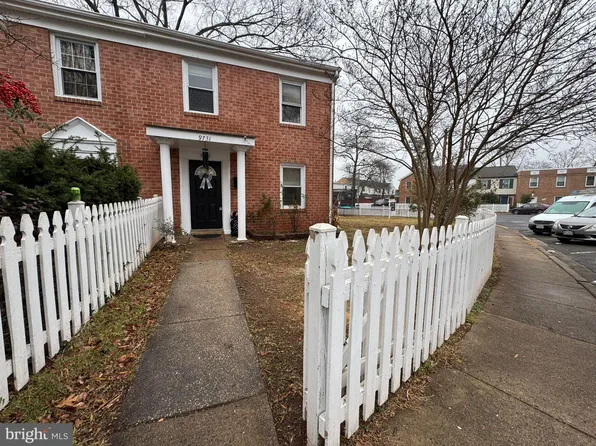 9731 Pickett Ln, Manassas, VA 20110