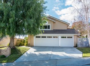 22026 Grovepark Dr, Santa Clarita, CA 91350