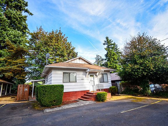 2nd image of 14802 SE Cedar Ave #14808