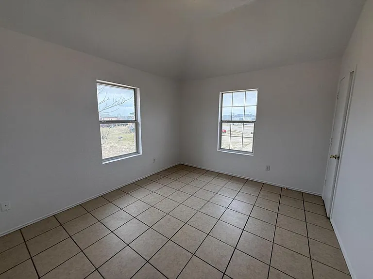 1210 Industrial Blvd #D — Photo 19