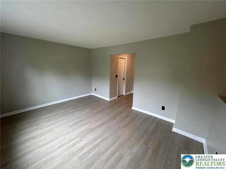 226 Vista Dr — Photo 7