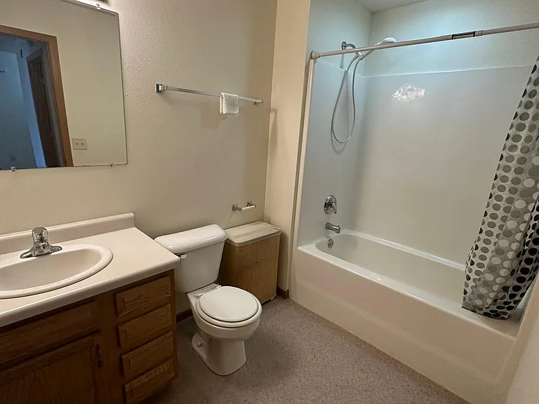 706 Bruce Ct #7 — Photo 7