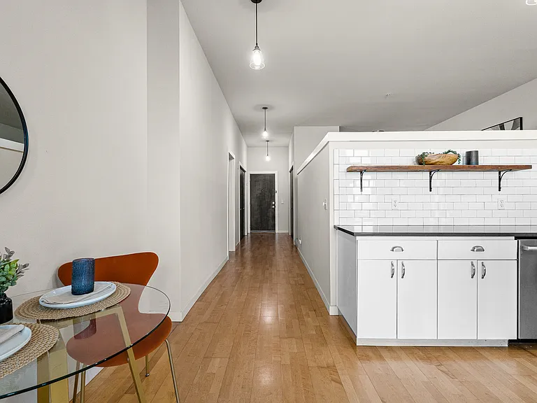 655 Crockett St #A104 — Photo 13