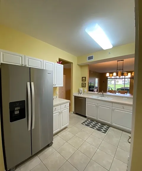 3973 Bishopwood Ct E #104 — Photo 6
