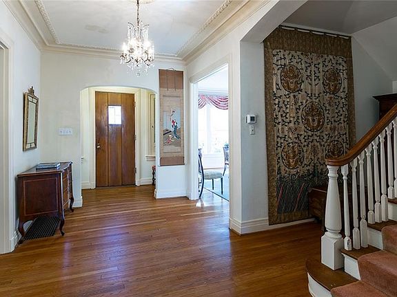 2nd image of 3616 Princeton Ave