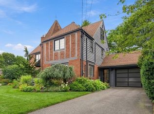 47 Stanley Rd, Swampscott, MA 01907