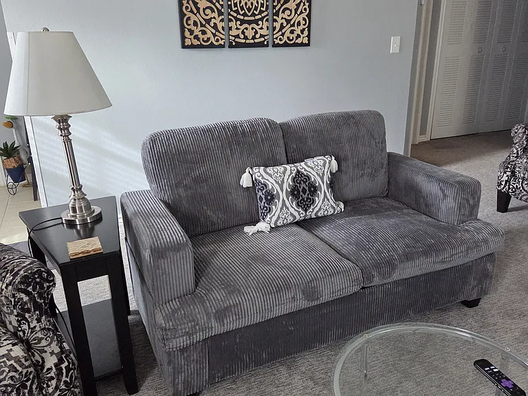 2314 Troy Ct — Photo 2