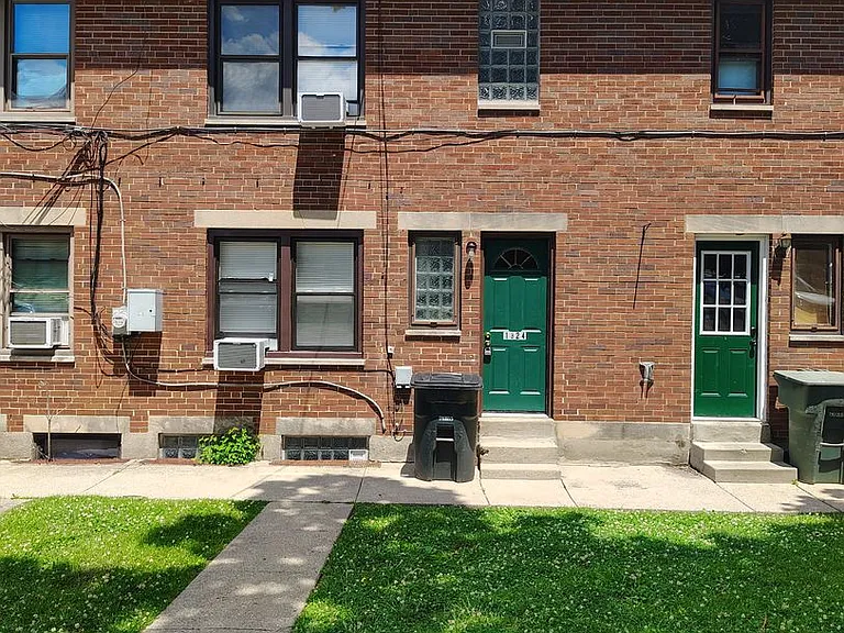 1324 Huffman Ave — Photo 15