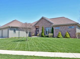 423 Acadia Way, Verona, WI 53593