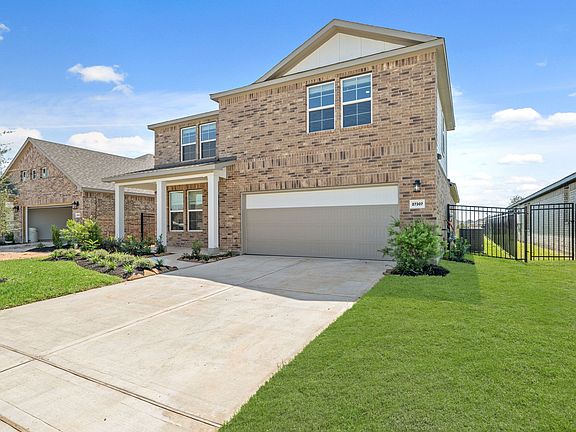 3rd image of 27307 Blue Pool Dr