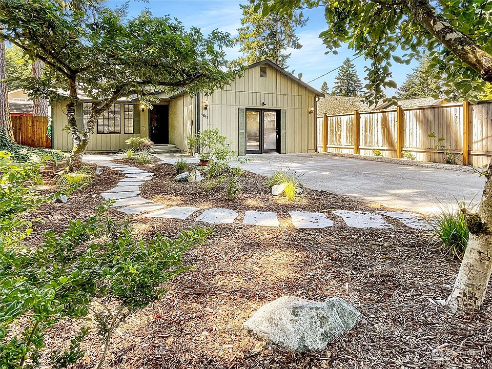 1st image of 4841 Marian Drive NE