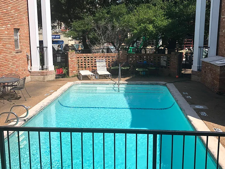 4707 McKinney Ave — Photo 8