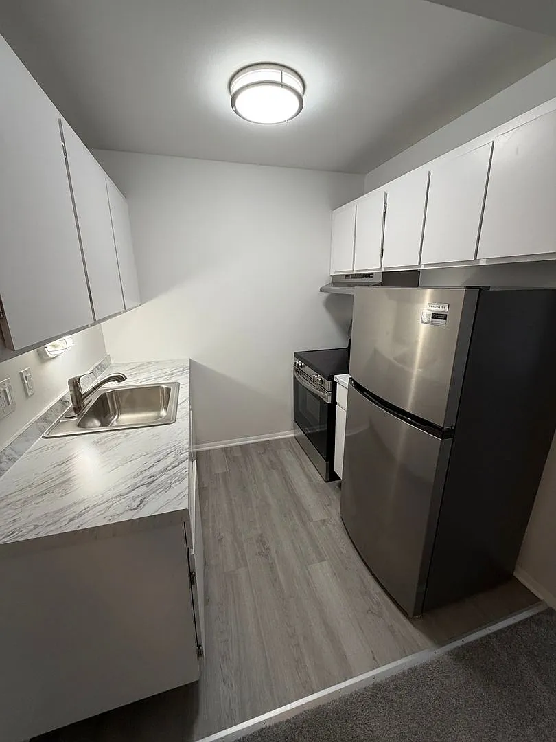 24801 Jefferson Ave — Photo 1